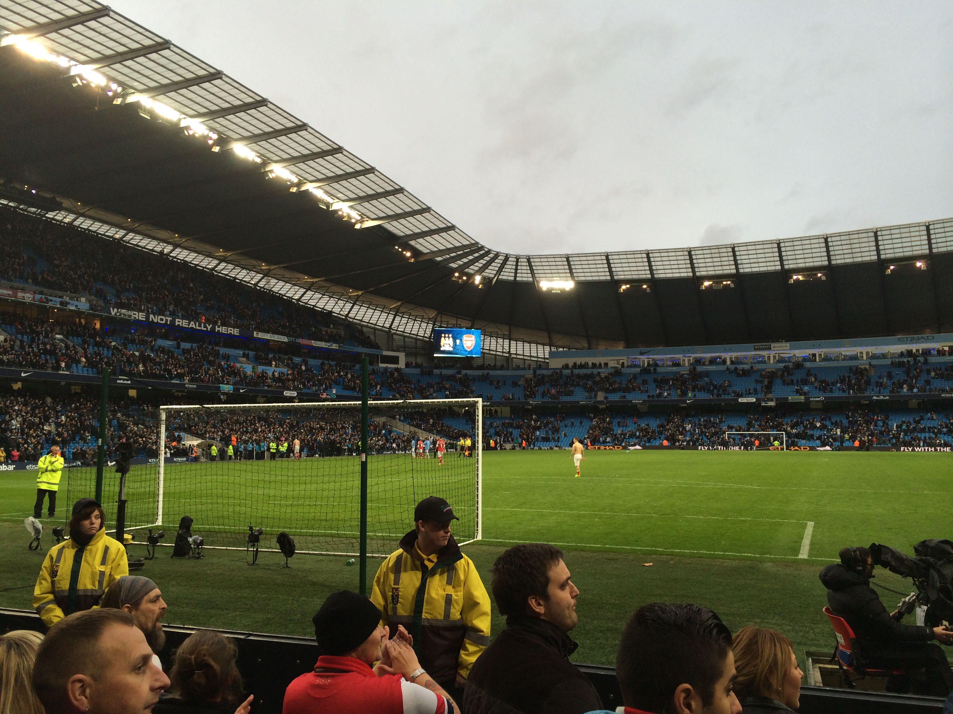 中尤显重要 中尤显重要